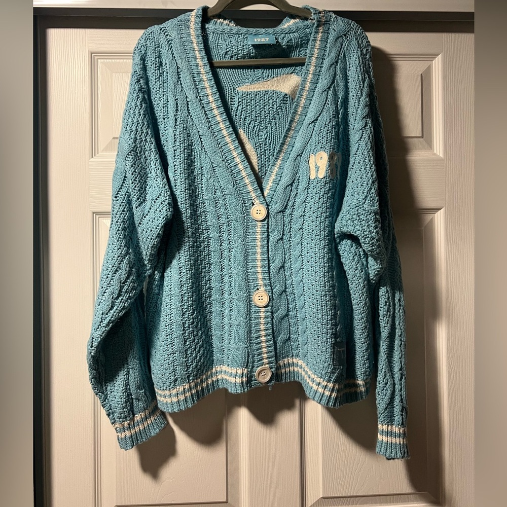 Taylor Swift 1989 Cardigan